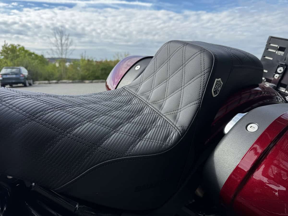 Harley-Davidson Sitz mit Diamond-Stitch-Design bei H-D® YOUR BIKE HOUSE Fulda.