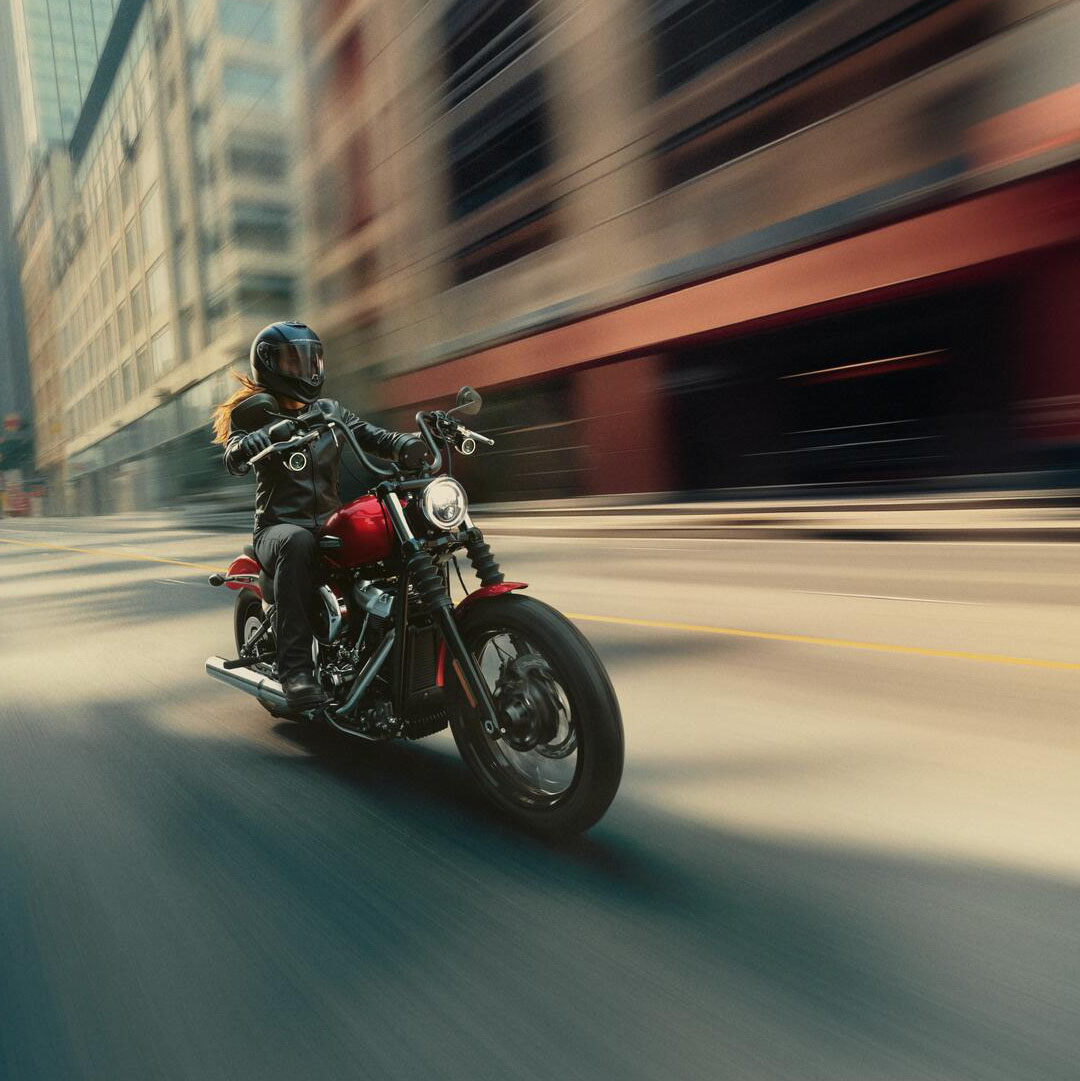 250902-26_fxbb_streetbob_ridingjc 2