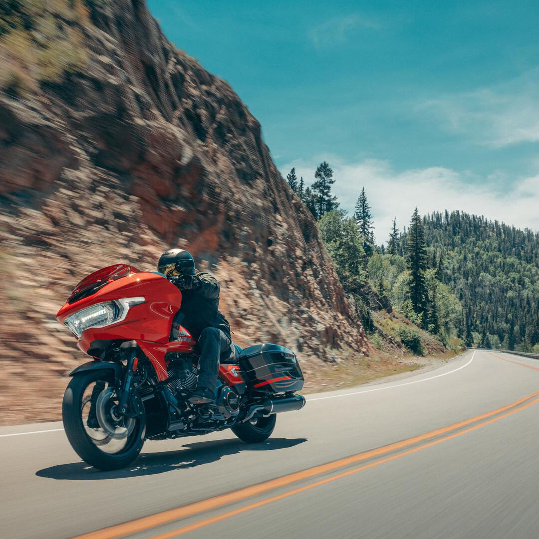 26-fltrxstse-riding-0452-abjc