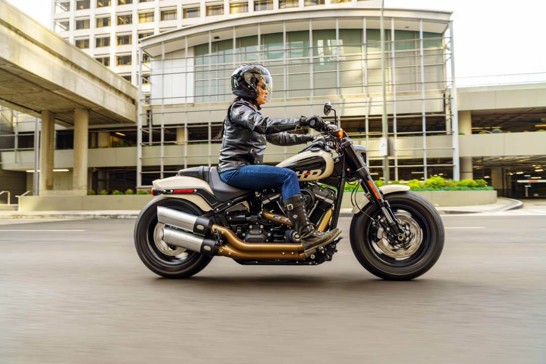 MY22 FAT BOB DETAILS_1 MY22 FAT BOB DETAILS_1